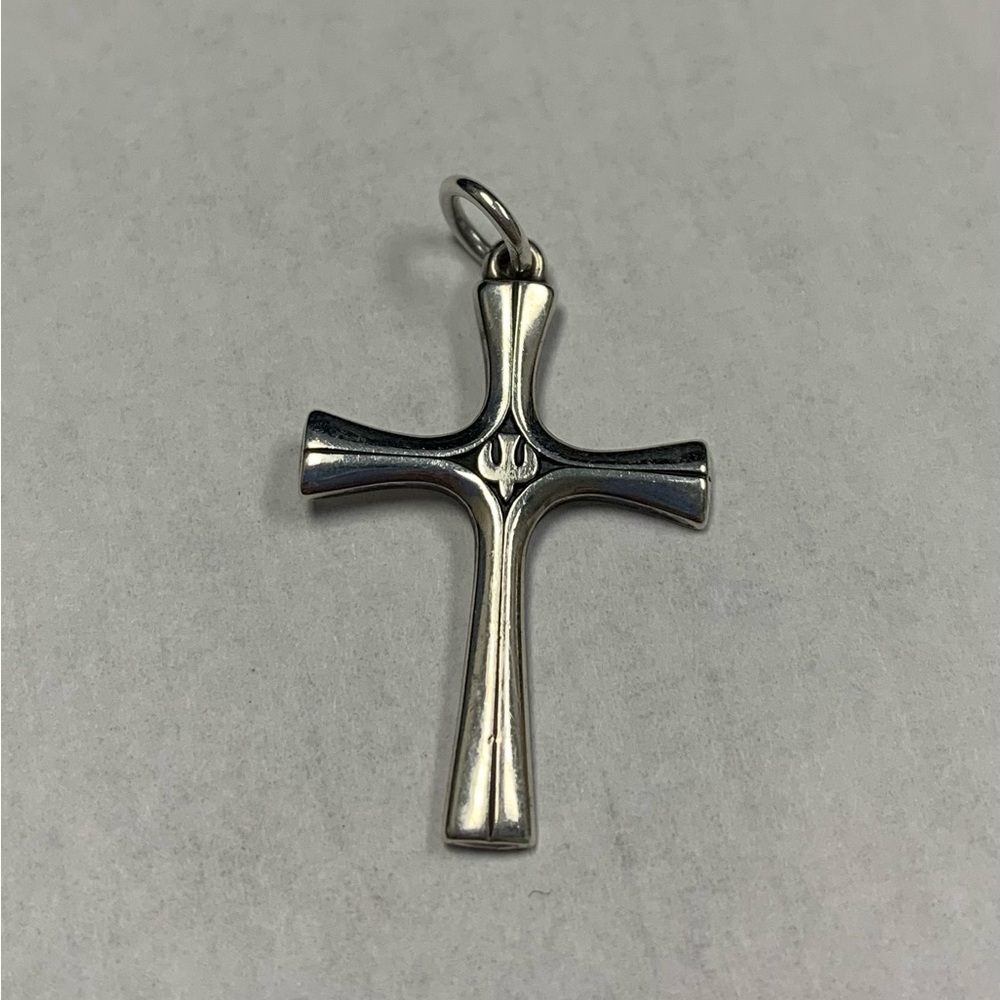 James Avery RETIRED sterling silver Serenity Descending Dove Cross Pendant.